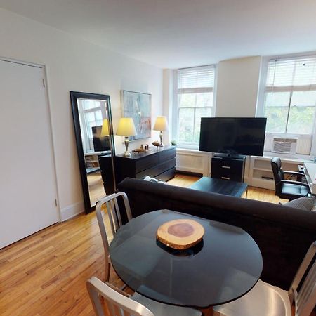 Cozy Place In Midtown Nyc New York Exterior photo